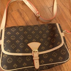 Crossbody bag